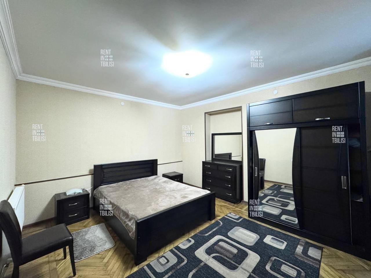Apartment Down Town Group Tbilisi Exterior foto